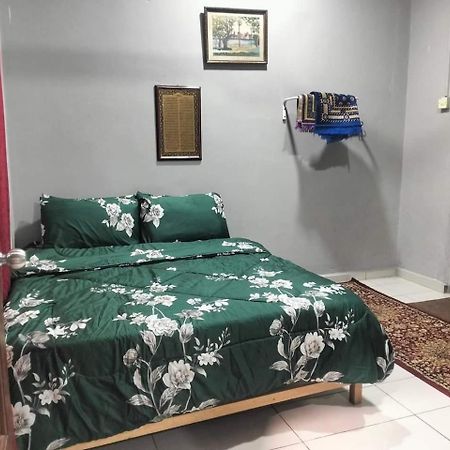 Teratak Port Dickson Homestay Екстер'єр фото